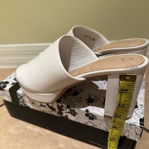 GET ON SANDAL BY CHINESE LAUNDRY. Francesca’s. Color- White. Size-9.